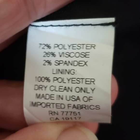 🌟 Host Pick 🌟 Betsey Johnson/ sequence skirt - Picture 8 of 8